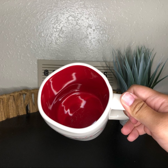 Rae Dunn XOXO Mug. - Picture 2 of 4